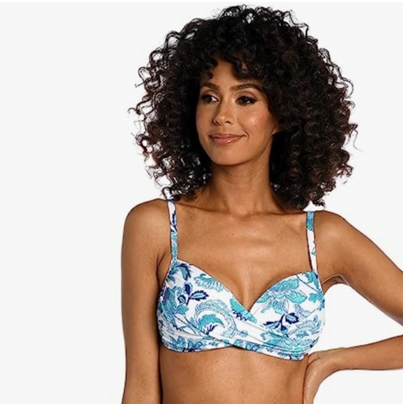 La Blanca Women S Standard High Neck Top and Hipster Bottom Swimsuit Set main image 0